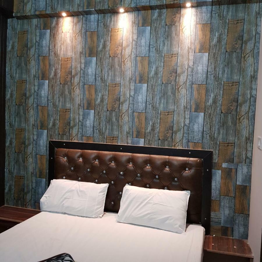 Hotel Varanasi Ganges Esterno foto